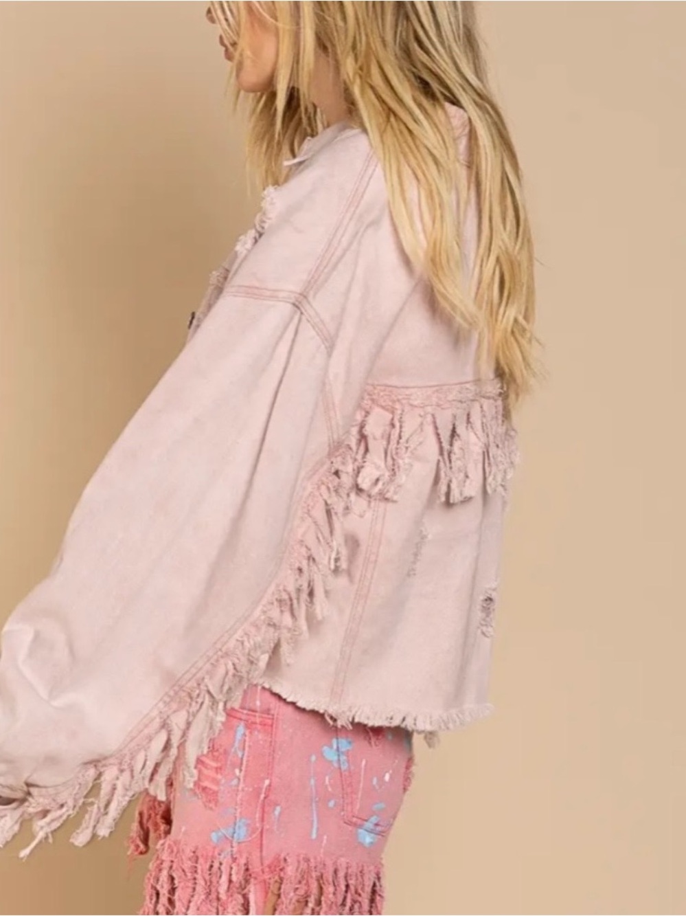 NWT POL Pink Fringe Distressed Crop Denim Jacket - Picture 3 of 16